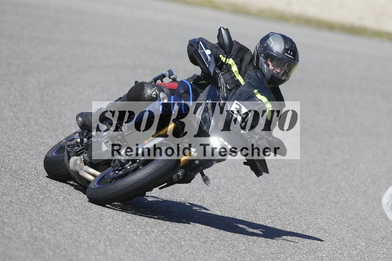 /06 08.04.2026 Cornu Master School ADR/Gruppe blau/34